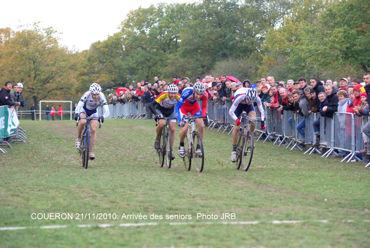 Couron : Antoine LECUYER au bout du suspens!