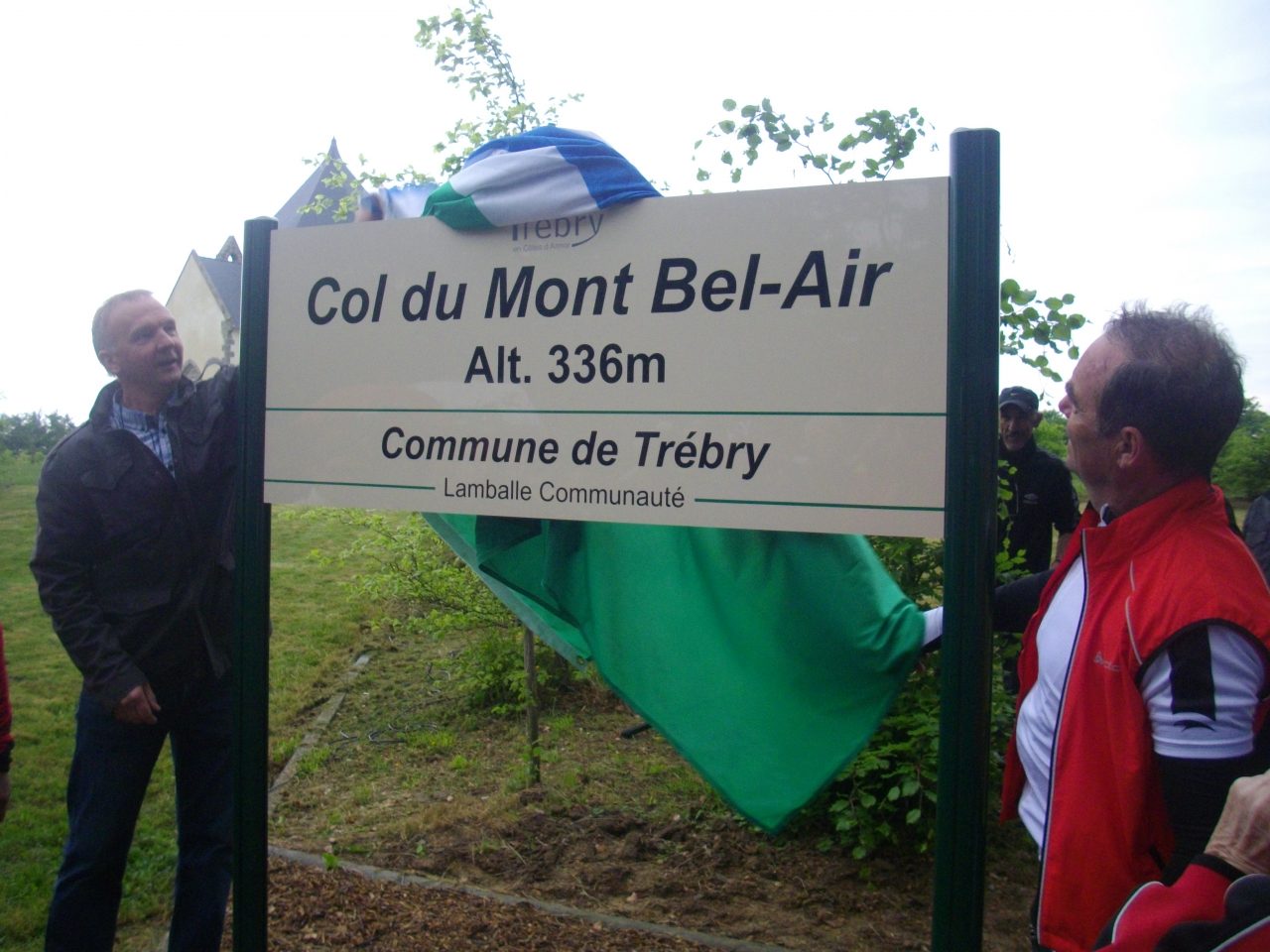 Le Col du Mont Bel-Air existe !