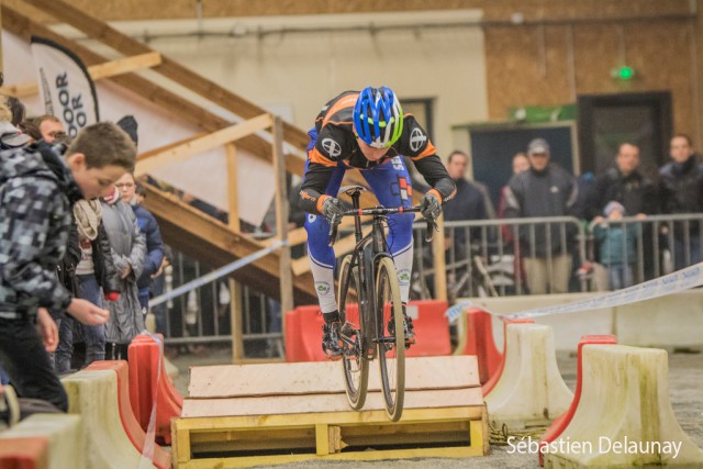 Cyclo cross indoor Carhaix: rendez vous en 2016