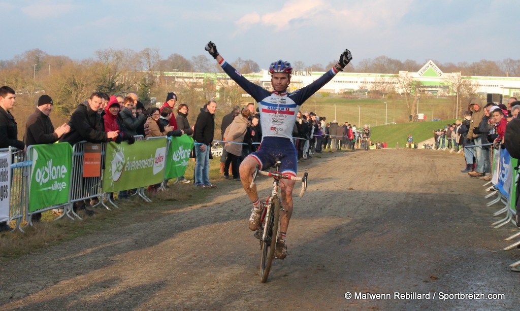 Cyclo-Cross de Betton (35) : Vivier, Melaye, Josso et Merlier