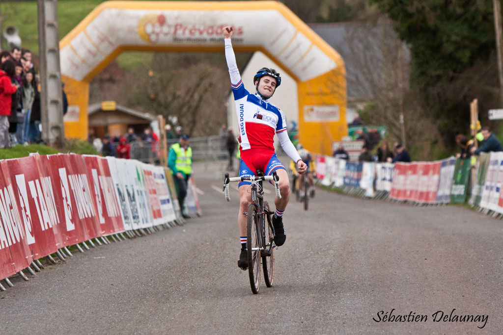 Cyclo-Cross Lanarvily (29) - Cadets/Dames/Juniors - Dimanche 22 janvier 2012 