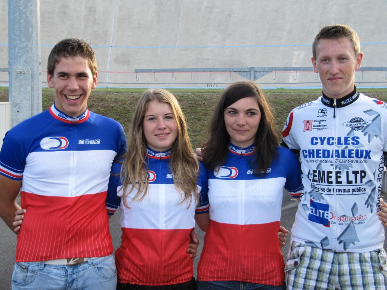 Le Vloce Vannetais Cyclisme honore ses champions