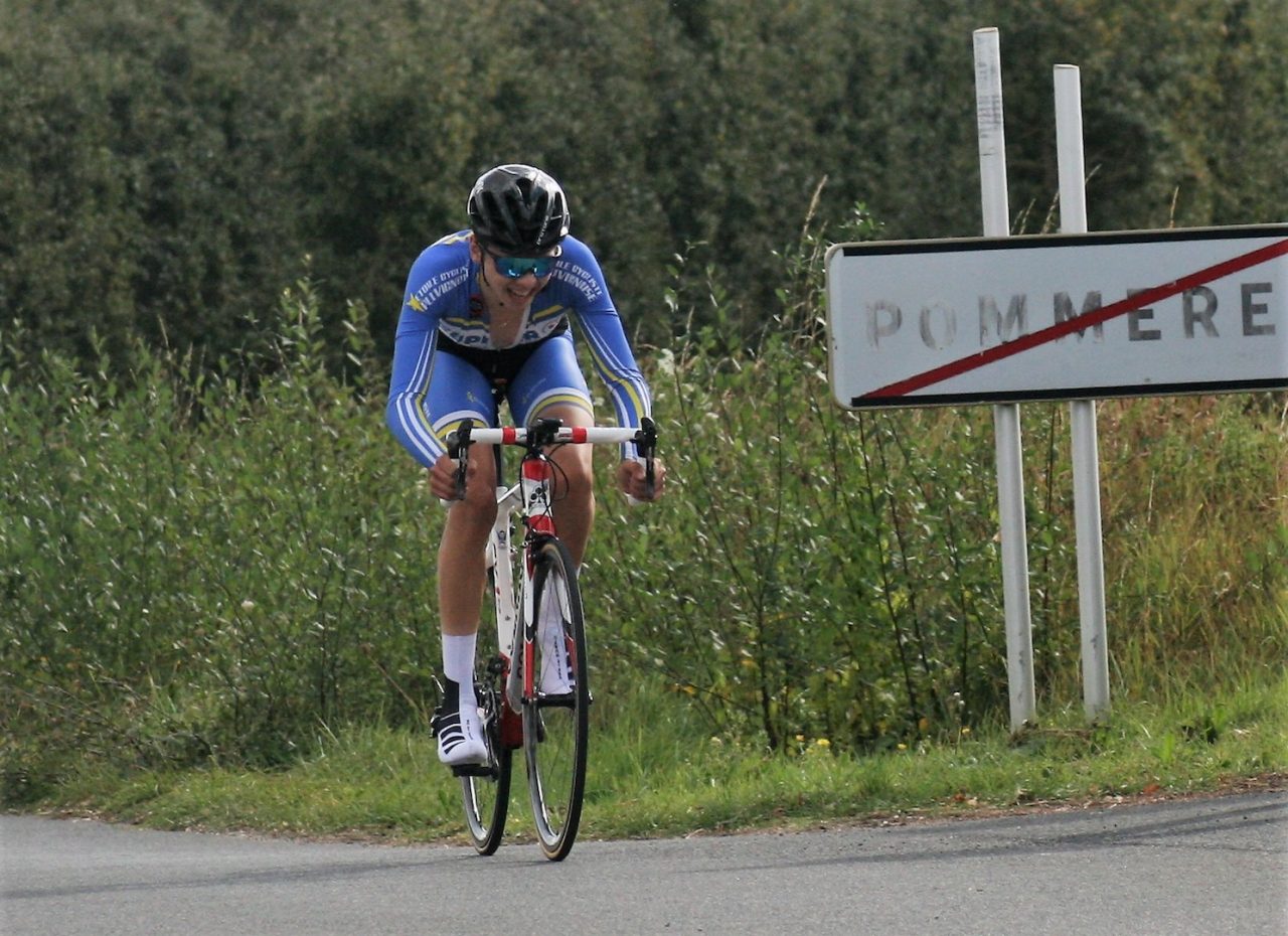 Bretagne CLM Cadets: Le Huitouze en avion