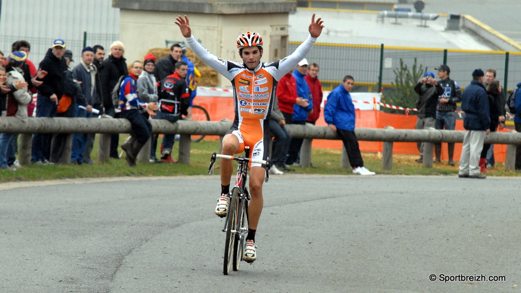 St Quentin: Emilien Viennet l'emporte en junior.