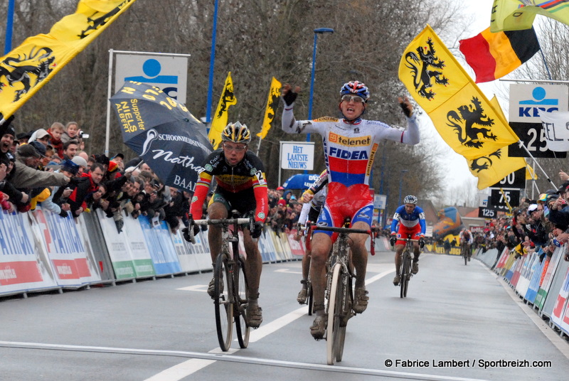 Zdenek Stybar mate les Belges  Koksijde 