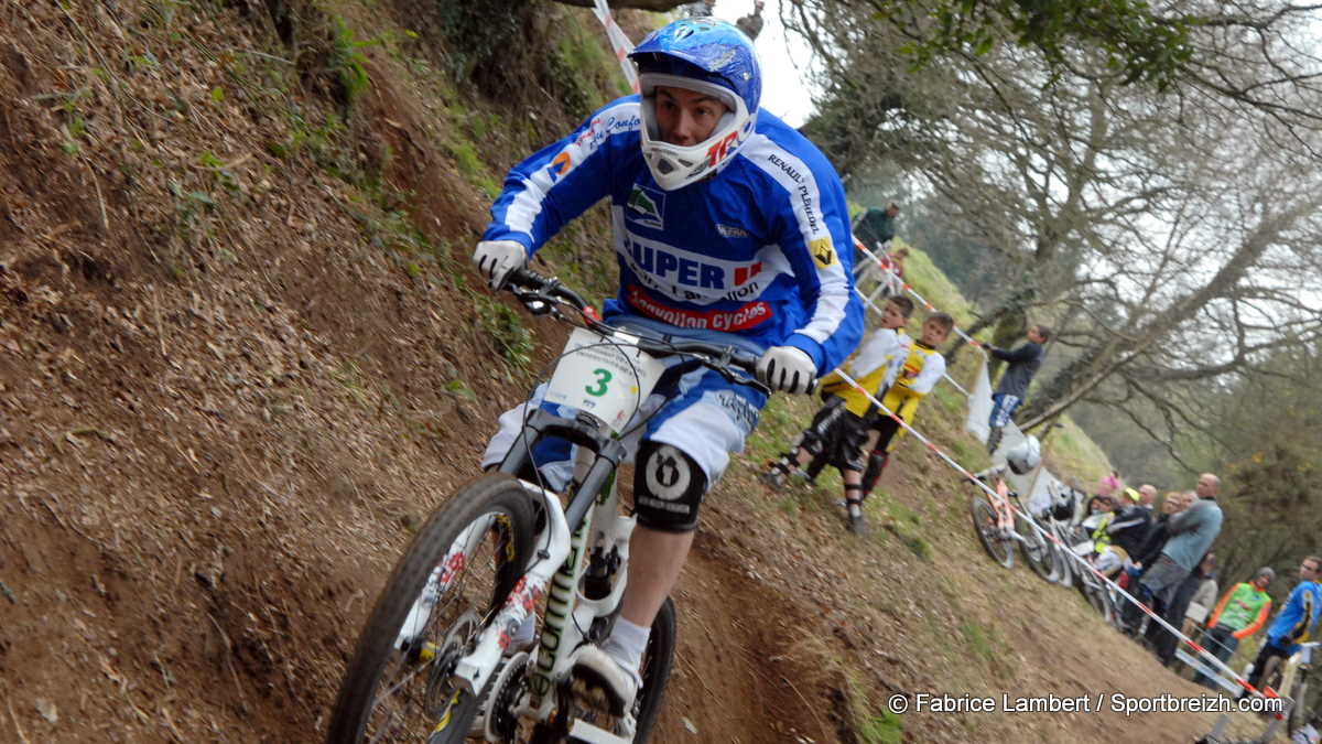 Coupe de Bretagne Descente VTT  Ploeuc-sur-Li: Bresset  domicile