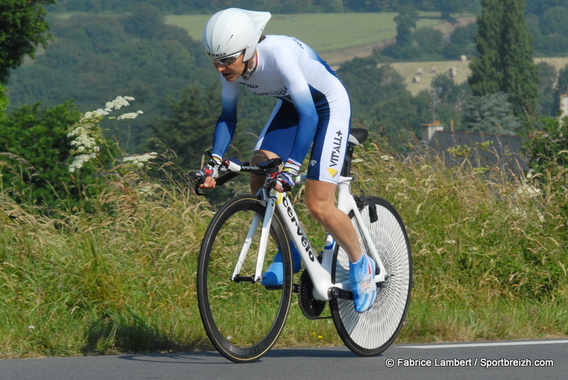 Championnat de France  Chantonnay : Jeannie Logo face au Chrono 