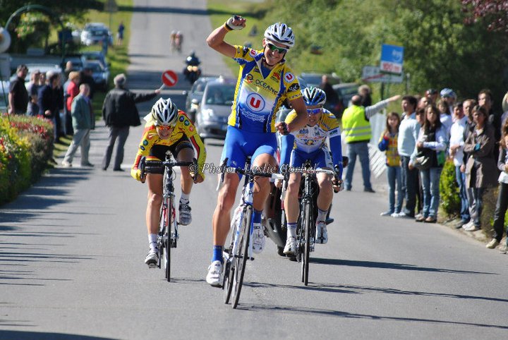 Tour du Pays de la Chtaigneraie (85) : Ledanois s'impose, Tassel 3e 