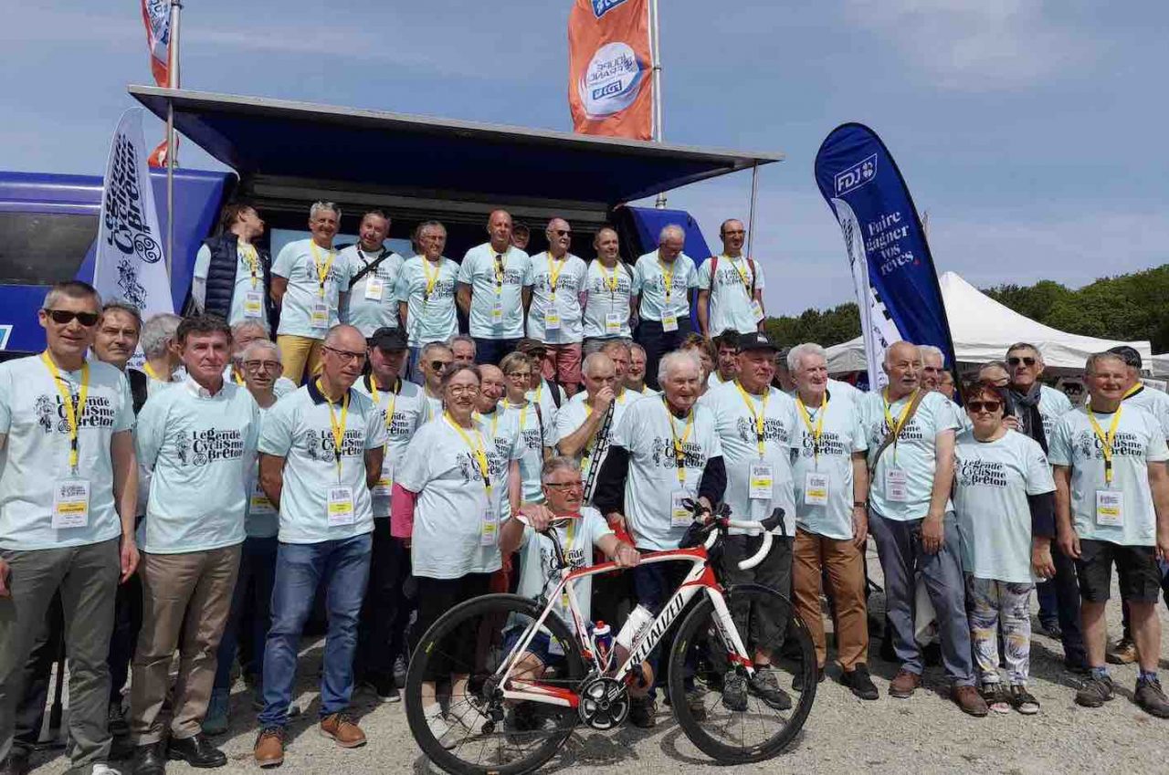 La Lgende du Cyclisme Breton - Une premire russie !