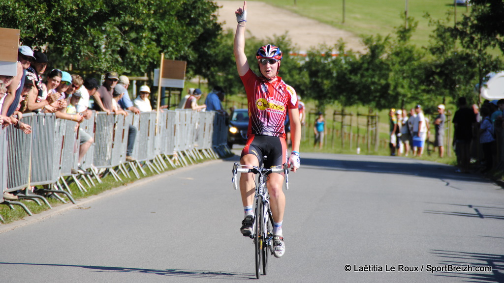 Championnat du Finistre de l'Avenir  Carhaix : Madouas, Hervo et Millour 