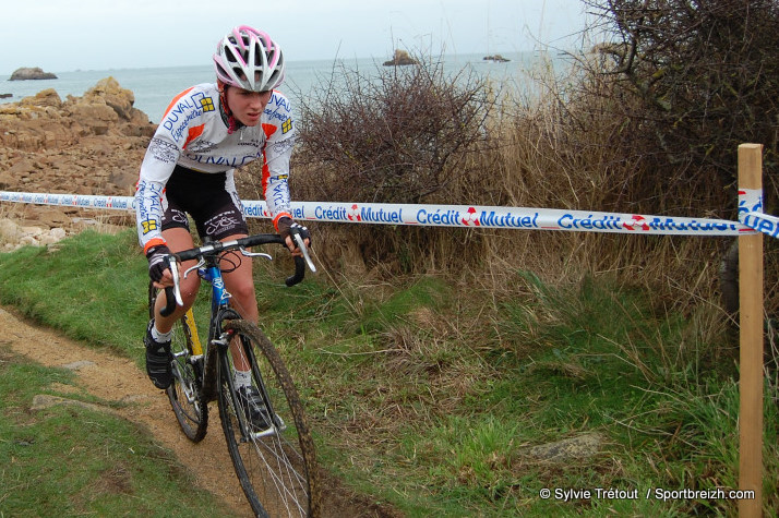 Marine Quiniou (CC Concarnois): "En cyclo-cross, c'est dur de rivaliser avec les grandes !"