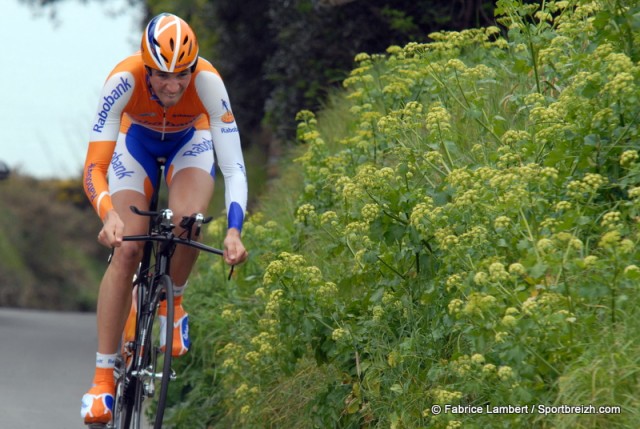 26/04/2010 TOUR DE BRETAGNE CYCLISTE (L)