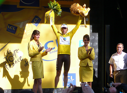 Tour de France 2010: AG2R La Mondiale met le grand braquet sur la communication 