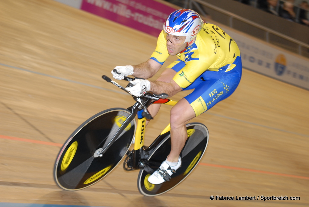 France piste  Roubaix / Kilomtre Dpart Arrt : Pervis en 1'00"975 ! 