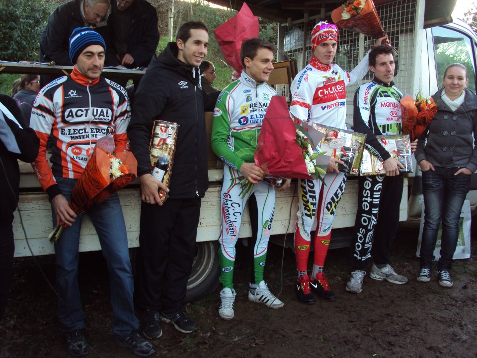 Cyclo-Cross de Mayenne (53) : Bomme devant Jarrier !