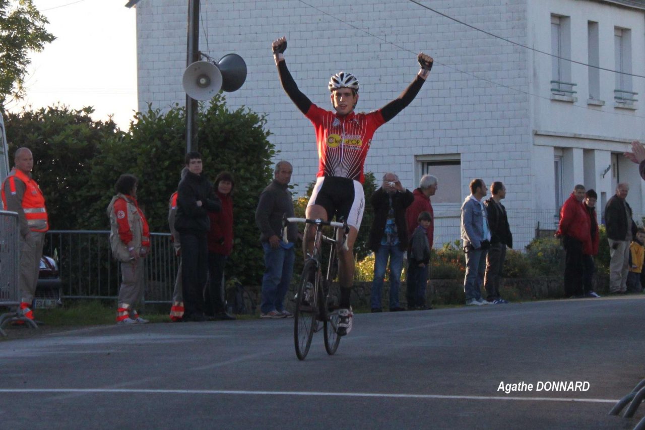 Sousset devant le LEQ  Poullan-sur-Mer (29)