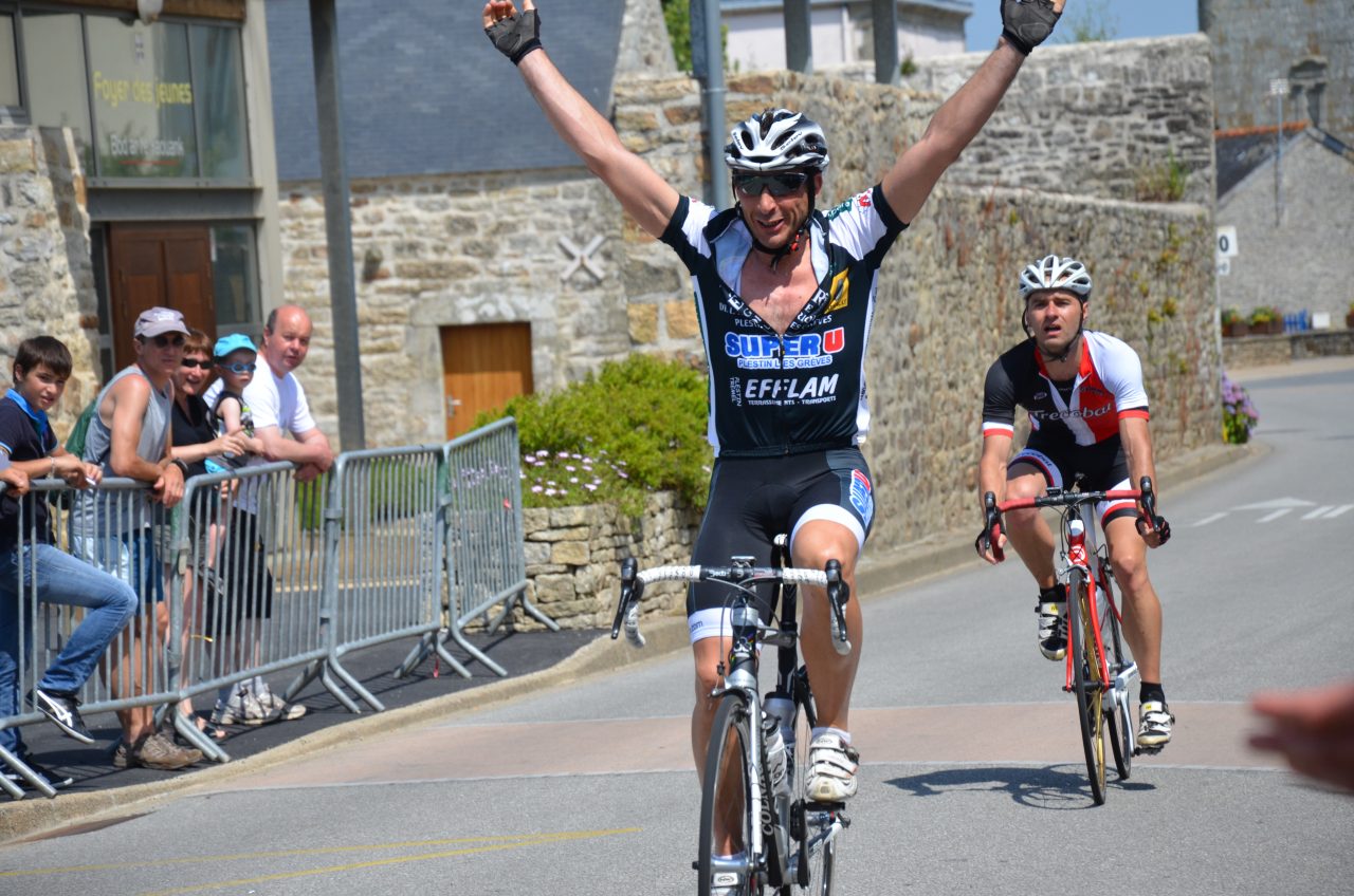 Pass'Cyclisme  Poullan-sur-Mer (29) : Messager 