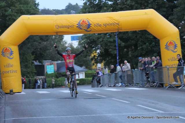 Critrium de Quimper (29) : Le Donge passe entre les gouttes