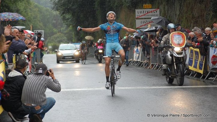 Le Ponthou : Sidaner le plus costaud sous la pluie .