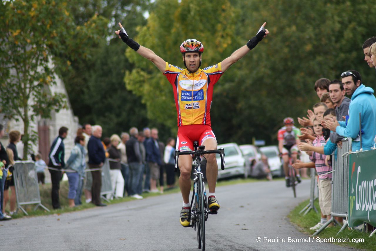 Trdaniel (22) : les bouquets pour Roupsard, Richeux et Colas 