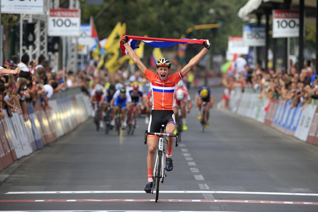 Mondiaux Juniors : Van der Poel Champion du Monde / Gesbert chute