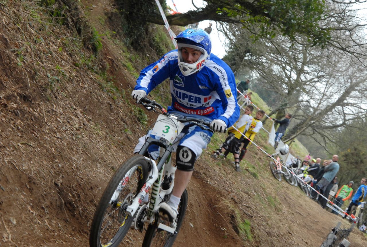 Finale de la coupe de Bretagne Descente VTT au Mont-Dol dimanche 