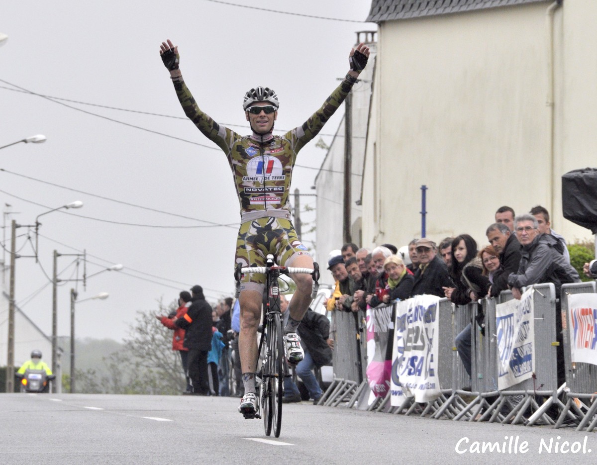 Guyot devant les Brestois  Clohars-Carnot (29)