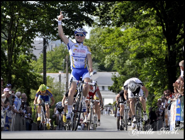 Ploemel (56) : Cam devant Bret