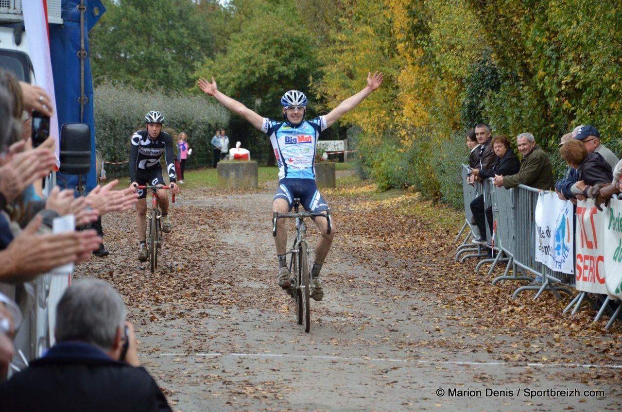 Sainte-Luce-sur-Loire (44) : Lecuyer devant Le Quau