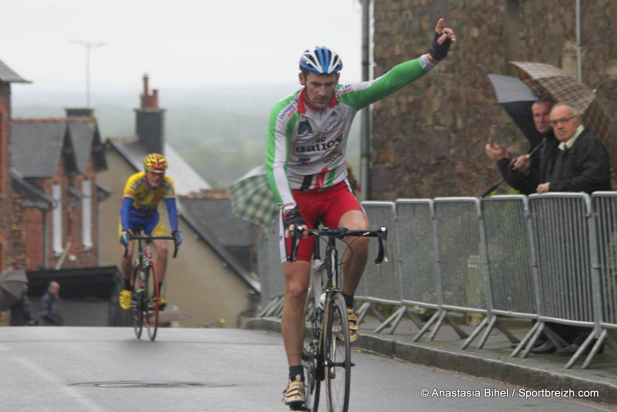 Route des Lgendes  Talensac (35) : Le Roch renoue avec le succs