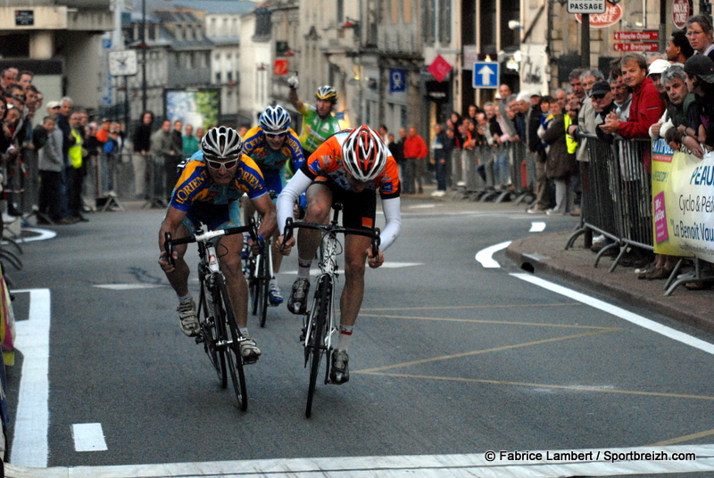 Vincent Guzennec s'impose au Grand Prix de la Ville de Vannes