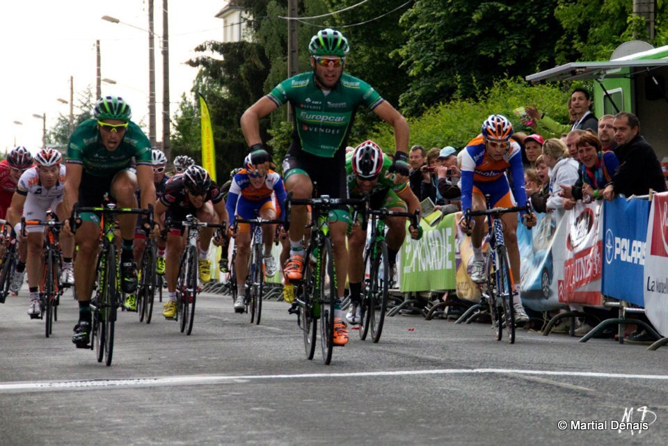 Ronde de l'Oise : Pelucchi au sprint / Kuznetsov toujours leader 