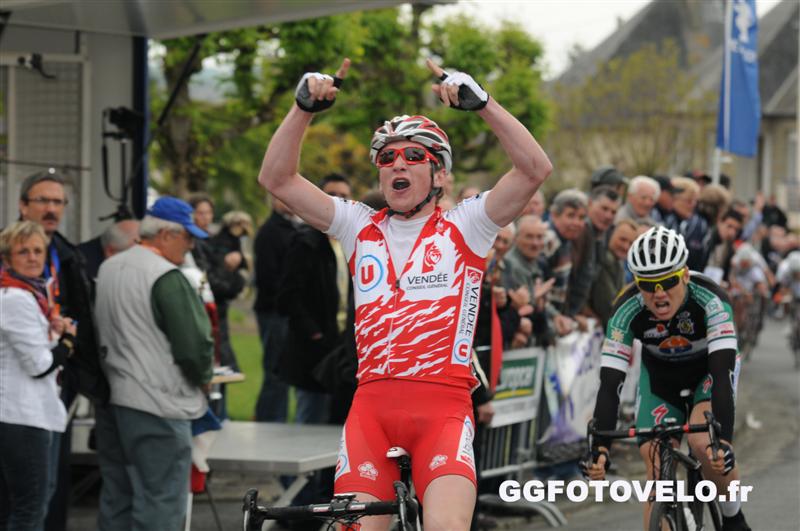 Tour de la Manche : Hurel le plus rapide  Pontorson 