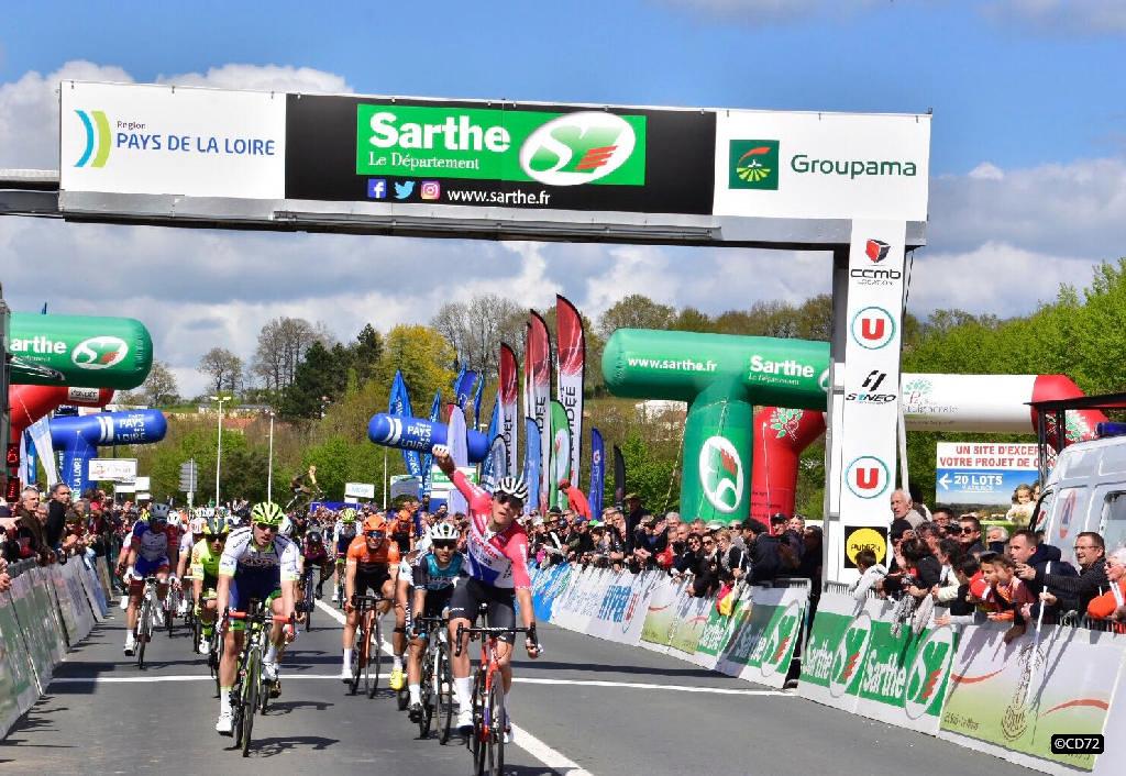 Circuit cycliste Sarthe - Pays de la Loire  #1: Van Der Poel le plus rapide 
