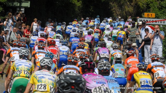 Pass'Cyclisme  Saint-Brieuc les Villages (22): Guegou devant Lambert