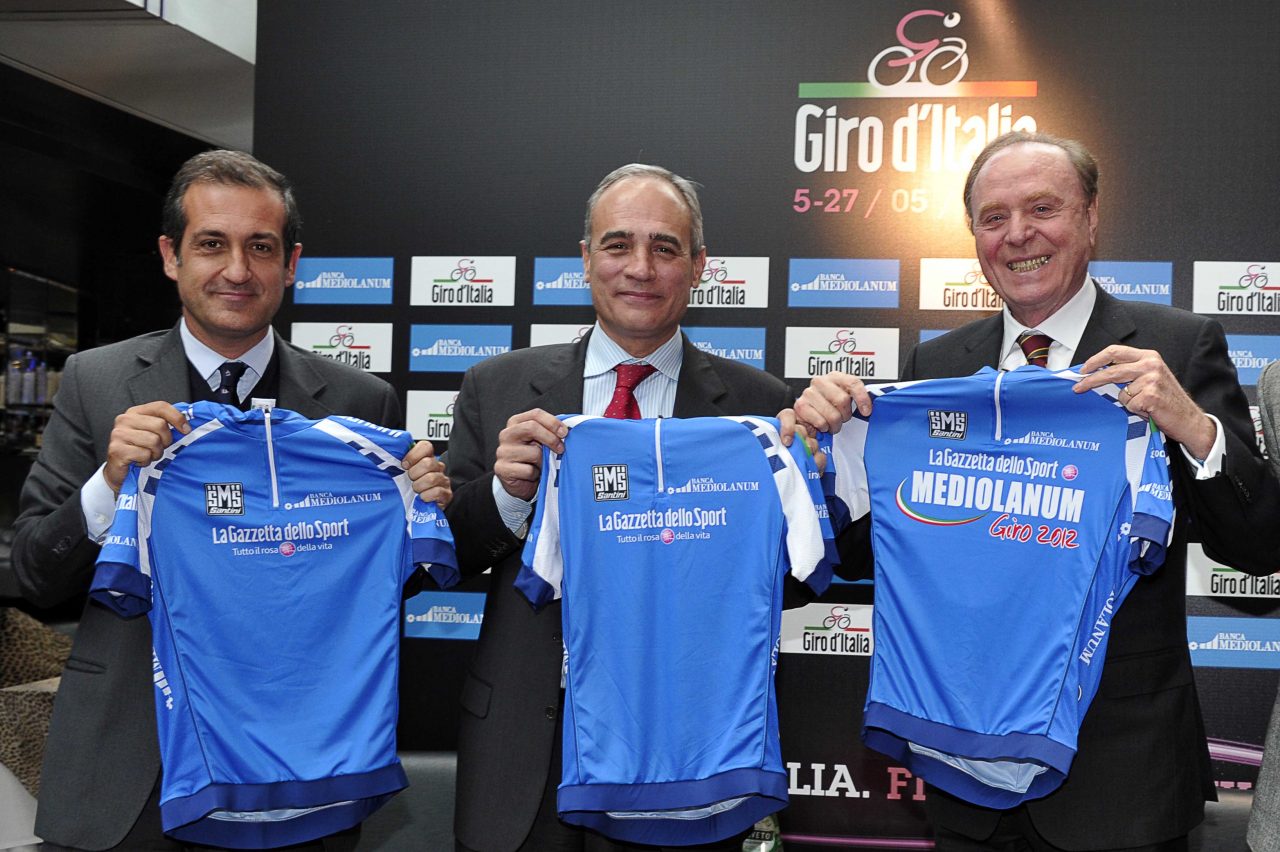 Tour d'Italie. Prsentation officielle des maillots