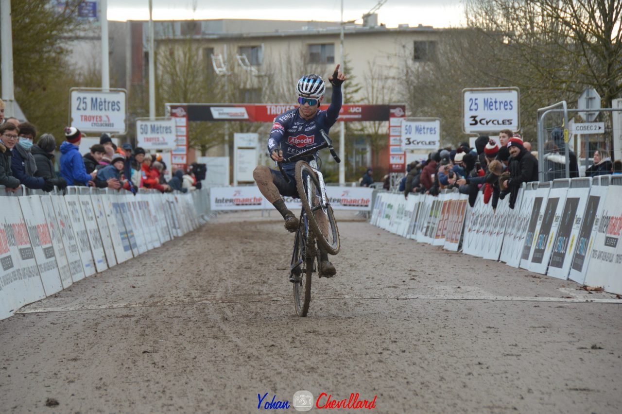 Finale de la Coupe de France - Espoirs: Rouiller 