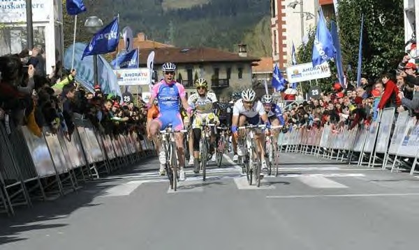 Tour du Pays Basque: Gavazzi au sprint, Freire nouveau leader 