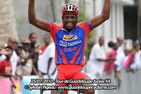 Tour de Guadeloupe #4 : Kenjy Siar en finisseur, Alliaume Leblond remporte le Tour