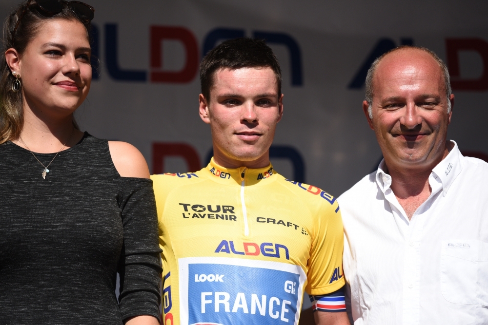 Tour de l'Avenir #5: Riou retrouve son maillot