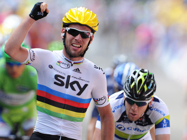 Tour de France : Cavendish fait parler sa puissance 