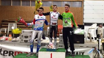 Indoor de Carhaix: Sivignon devant ses ains