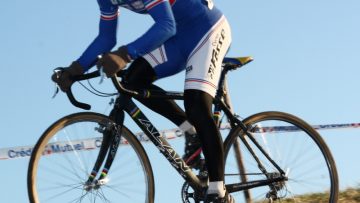 Cyclo cross de Calais : Pagnier avec facilit