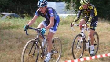 Cyclo-Cross : Dubau s'impose  Houdain (Pas-de-Calais)
