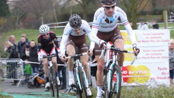 Cyclo-Cross de Bthune (62) : Chainel devant Jouffroy