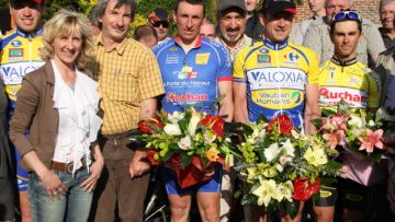 31me GP de Gouy Sous Bellonne (1.2.3me cat) : Venel devant Delattre