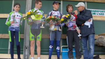 Questembert : de belles courses sous la pluie