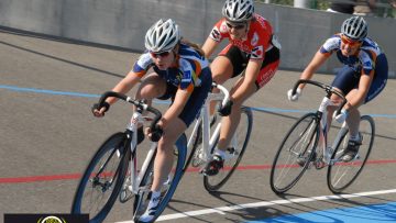 En diffr de la coupe de Bretagne Piste  Plouay (56)