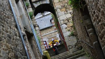 DH urbaine de Moncontour (22): l'cole de vtt du Li au top 