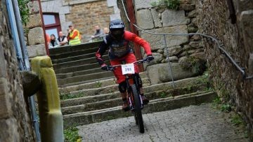 DH urbaine de Moncontour (22): l'cole de vtt du Li au top 